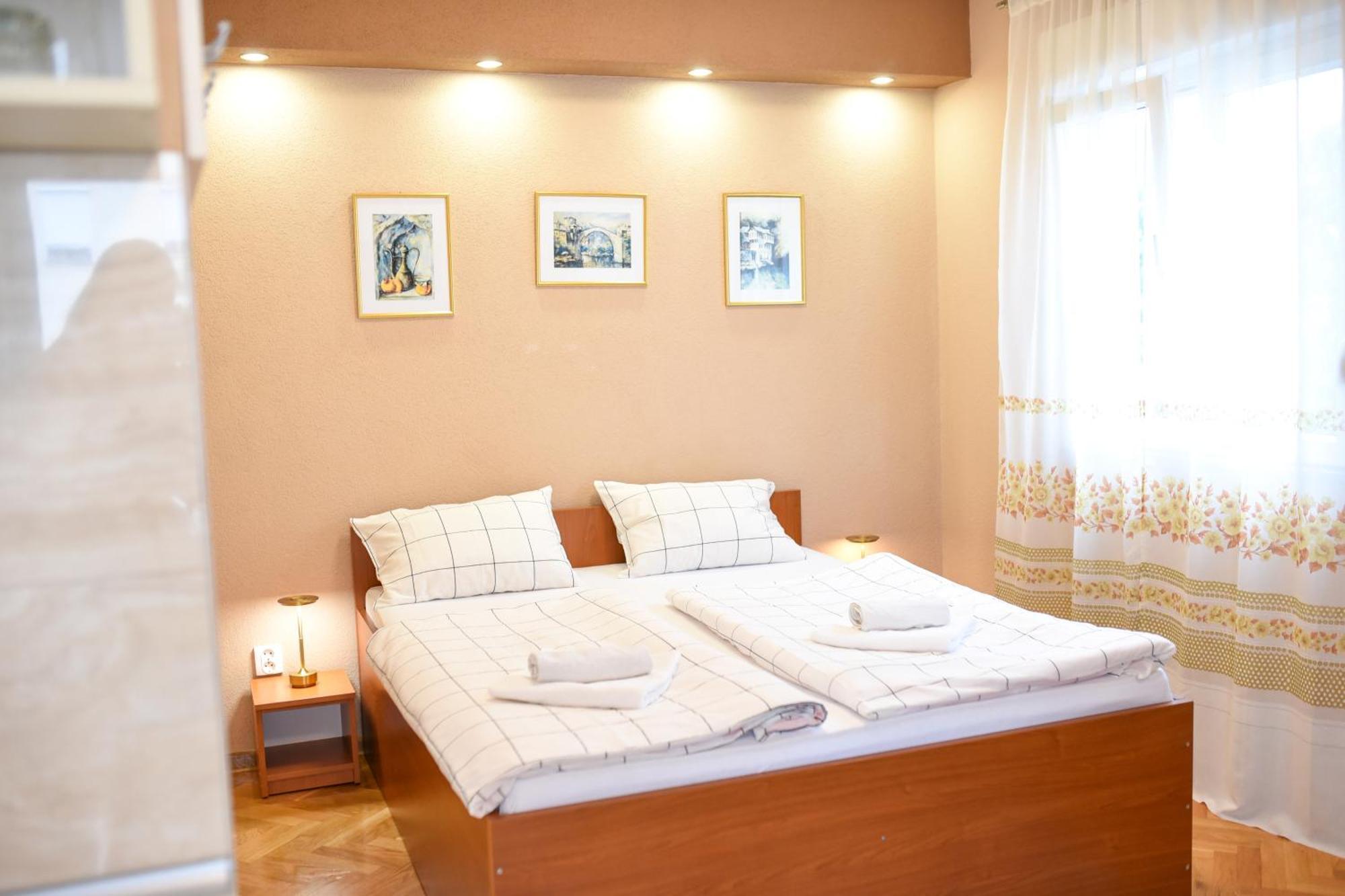 Dalila Apartman Mostar Buitenkant foto