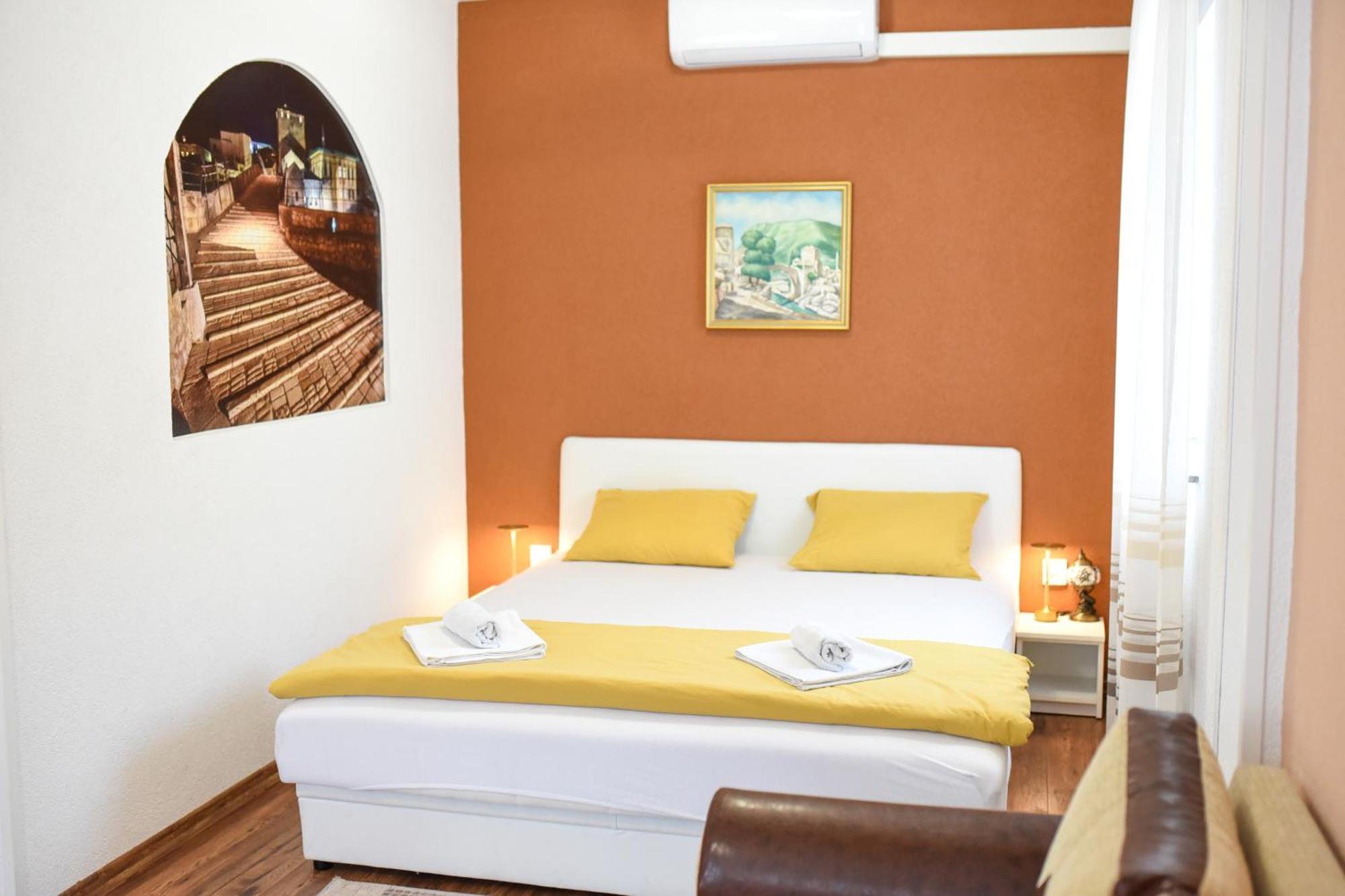 Dalila Apartman Mostar Buitenkant foto