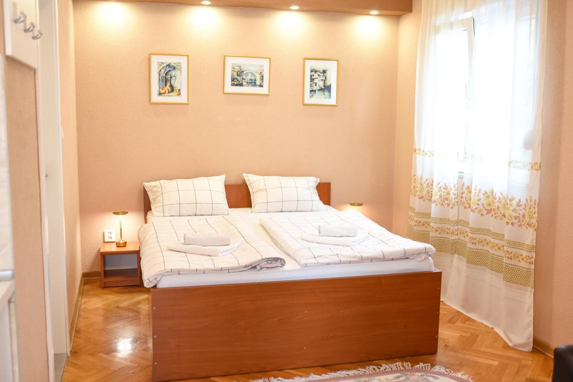 Dalila Apartman Mostar Buitenkant foto