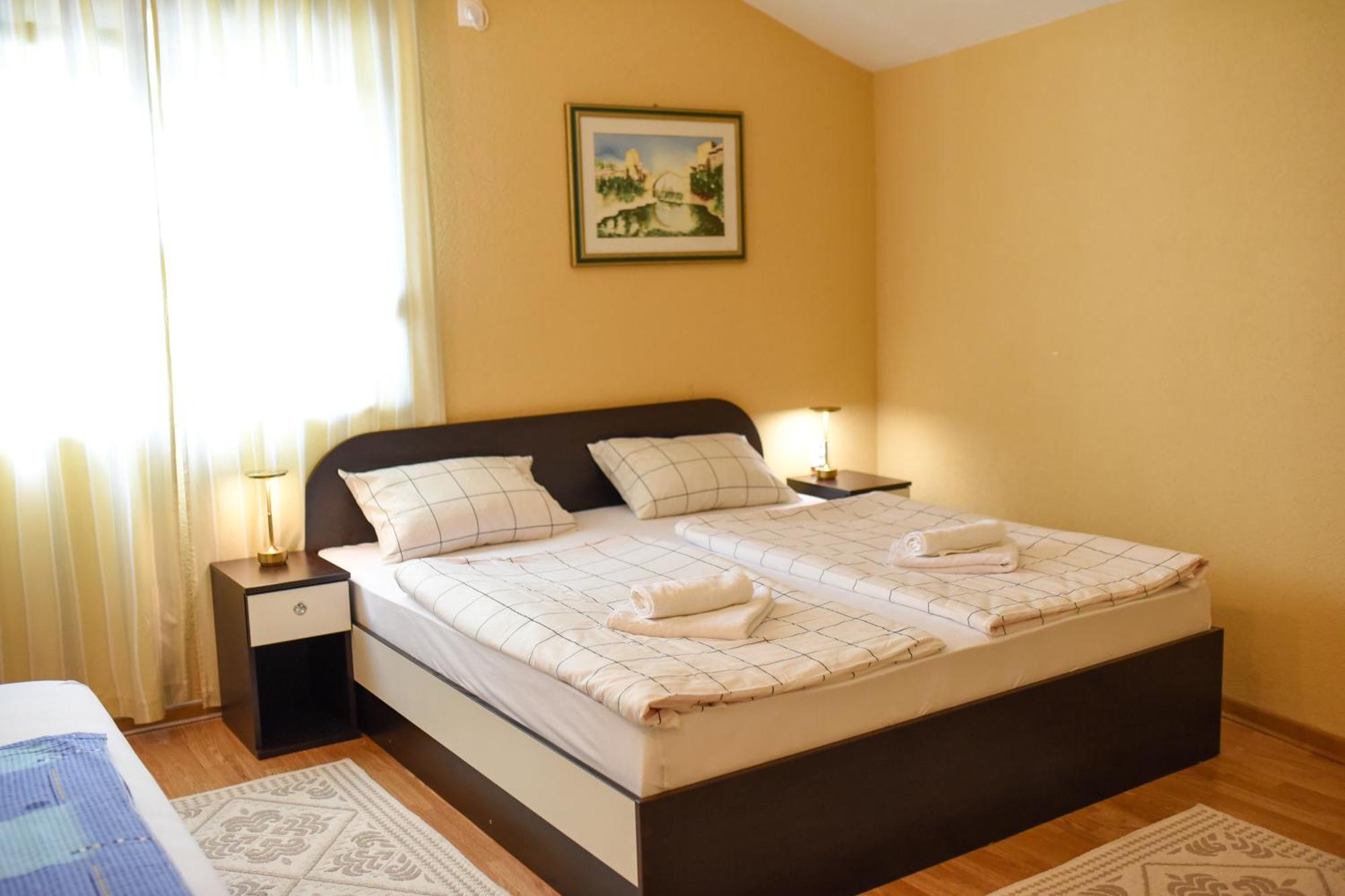 Dalila Apartman Mostar Buitenkant foto