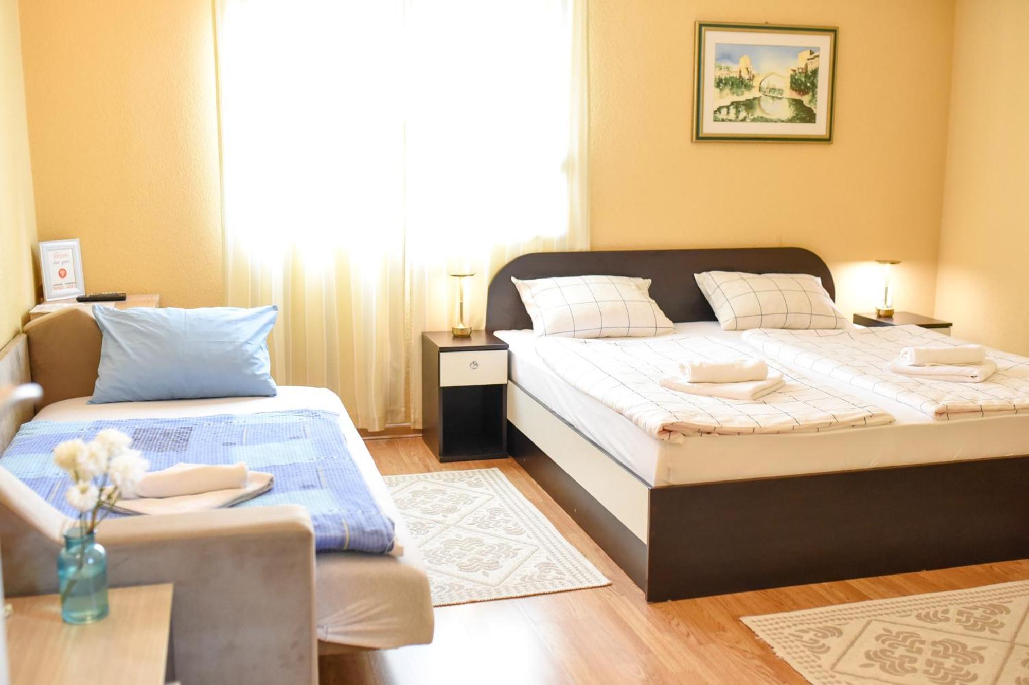 Dalila Apartman Mostar Buitenkant foto